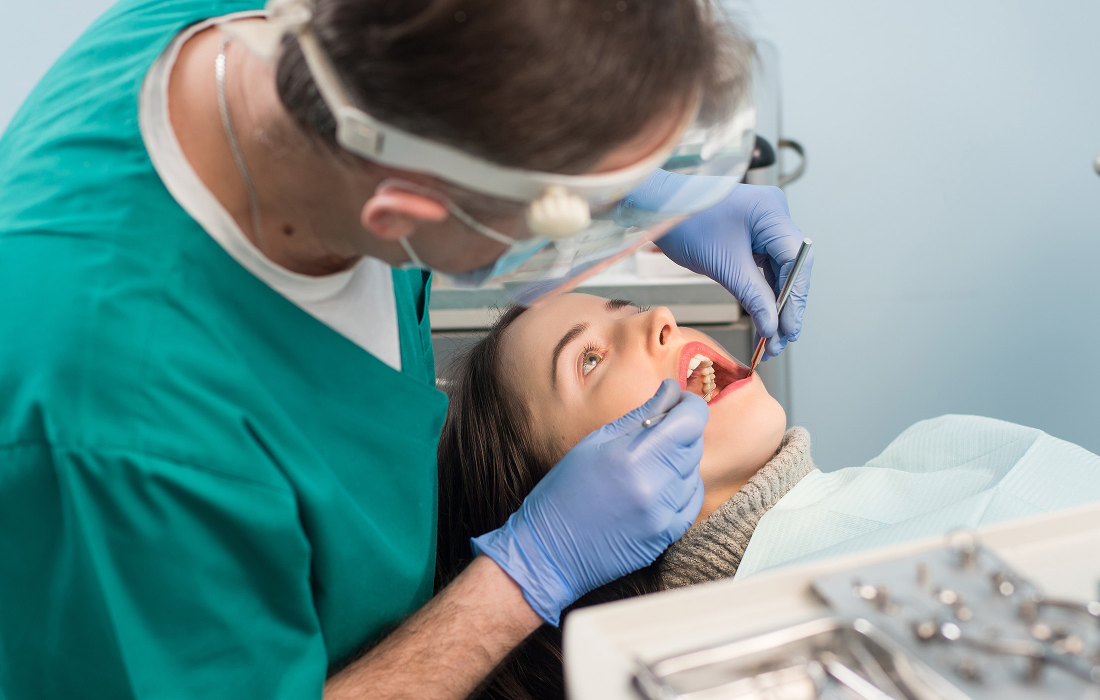 Where Can I Find An Emergency Dental Clinic Near Me?