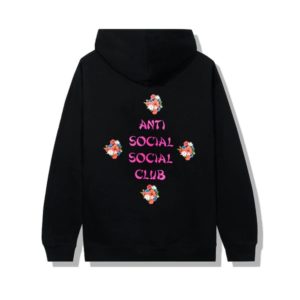 Hoodies: The Ultimate Comfort Wear That Offers More Than Just Warmth.