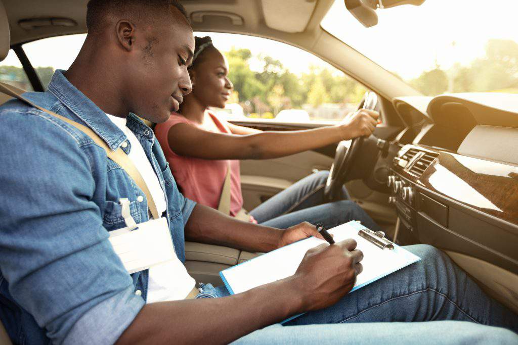 Driving Lessons for Teenagers: A Path to Responsible and Safe Driving