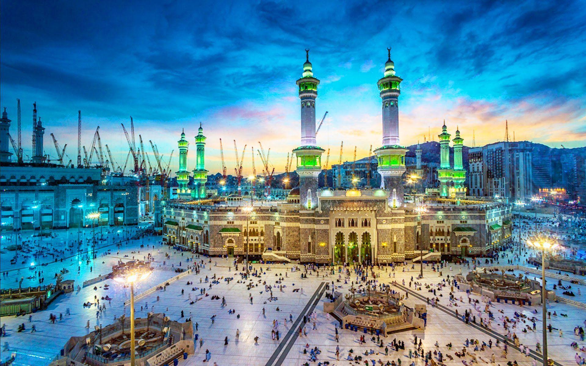 Get the Best Deals On Umrah and Hajj Packages From UK