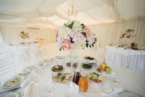 Unwrapping the Beauty of White Linen Napkins Bulk for Formal Occasions